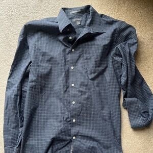 Eddie Bauer Navy Checkered Button Down Shirt